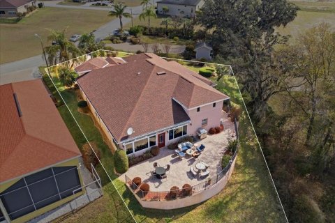 House in Polk City, Florida 3 bedrooms, 179.86 sq.m. № 2206093 - photo 9
