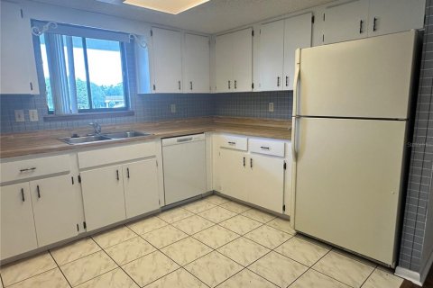Casa en venta en Ocala, Florida, 2 dormitorios, 106.28 m2 № 1762238 - foto 9