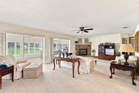 Villa ou maison à vendre à Daytona Beach, Floride: 3 chambres, 193.98 m2 № 2389277 - photo 11