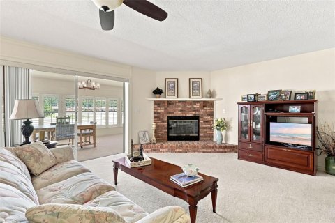 Villa ou maison à vendre à Daytona Beach, Floride: 3 chambres, 193.98 m2 № 2389277 - photo 16