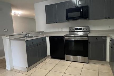 Condominio en venta en Kissimmee, Florida, 3 dormitorios, 111.67 m2 № 2147568 - foto 8