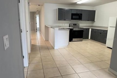 Condominio en venta en Kissimmee, Florida, 3 dormitorios, 111.67 m2 № 2147568 - foto 12