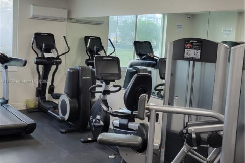 Condominio en alquiler en Hollywood, Florida, 2 dormitorios, 102.19 m2 № 1898169 - foto 26