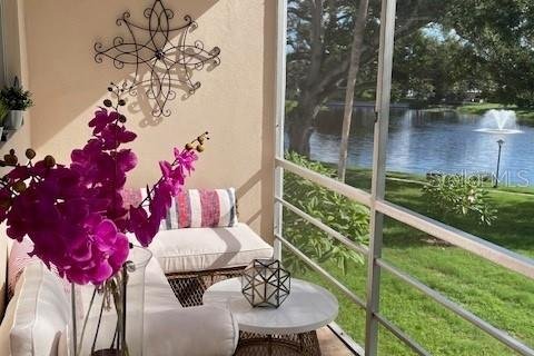 Condo in Seminole, Florida, 1 bedroom  № 1902135 - photo 16