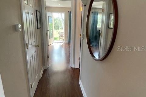 Condo in Seminole, Florida, 1 bedroom  № 1902135 - photo 8