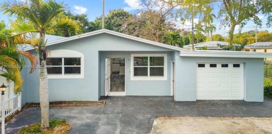 Casa en Hollywood, Florida 2 dormitorios, 85.84 m2 № 2030581