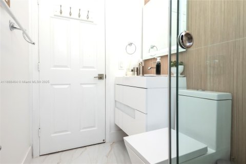 Villa ou maison à vendre à Miramar, Floride: 3 chambres, 165.27 m2 № 1932249 - photo 23