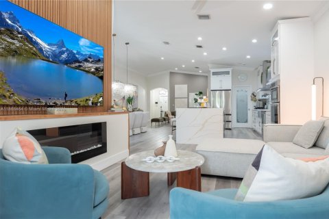 Villa ou maison à vendre à Miramar, Floride: 3 chambres, 165.27 m2 № 1932249 - photo 17