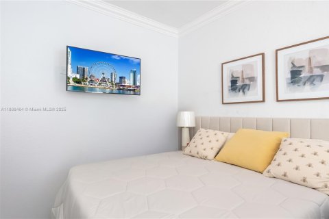 Villa ou maison à vendre à Miramar, Floride: 3 chambres, 165.27 m2 № 1932249 - photo 26