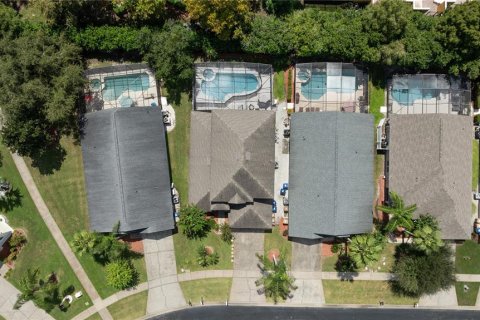 Villa ou maison à vendre à Kissimmee, Floride: 5 chambres, 215.25 m2 № 2429669 - photo 5
