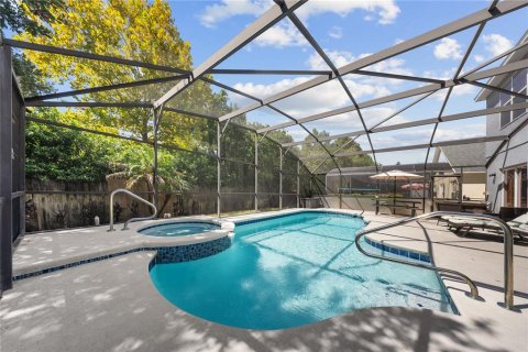 Villa ou maison à vendre à Kissimmee, Floride: 5 chambres, 215.25 m2 № 2429669 - photo 25