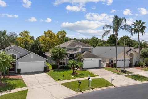 Villa ou maison à vendre à Kissimmee, Floride: 5 chambres, 215.25 m2 № 2429669 - photo 4