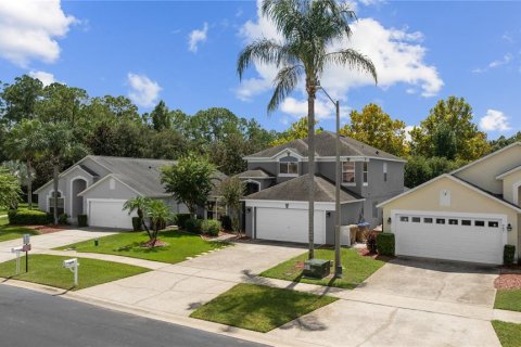 Villa ou maison à Kissimmee, Floride 5 chambres, 215.25 m2 № 2429669