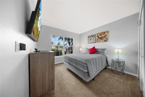 Villa ou maison à vendre à Kissimmee, Floride: 5 chambres, 215.25 m2 № 2429669 - photo 19