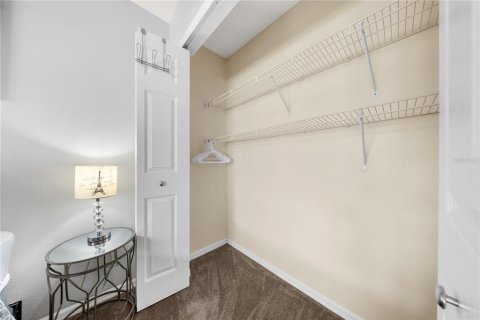 Villa ou maison à vendre à Kissimmee, Floride: 5 chambres, 215.25 m2 № 2429669 - photo 20