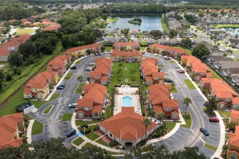 Villa ou maison à vendre à Kissimmee, Floride: 5 chambres, 215.25 m2 № 2429669 - photo 12