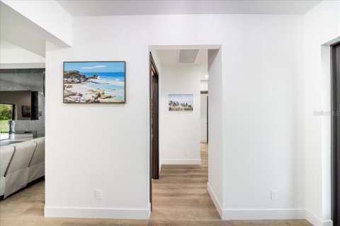 Casa en venta en North Port, Florida, 3 dormitorios, 218.78 m2 № 2410091 - foto 11