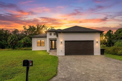 Casa en North Port, Florida 3 dormitorios, 218.78 m2 № 2410091