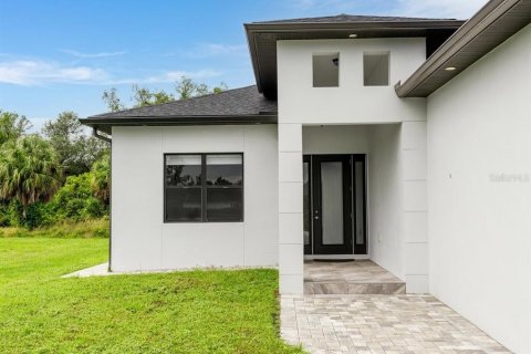 Casa en venta en North Port, Florida, 3 dormitorios, 218.78 m2 № 2410091 - foto 5