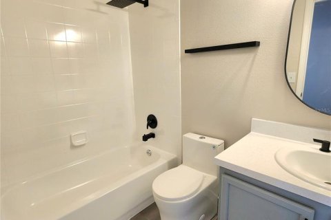 Townhouse in Orlando, Florida 2 bedrooms, 91.69 sq.m. № 1911992 - photo 26