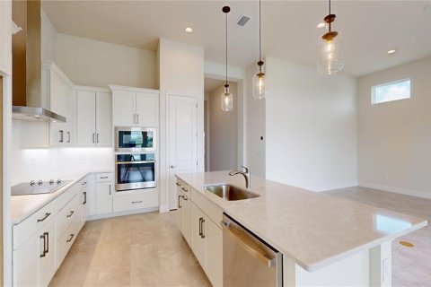 Casa en venta en Daytona Beach, Florida, 3 dormitorios, 185.15 m2 № 1900545 - foto 13