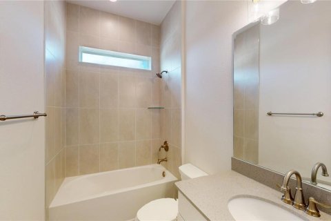 Casa en venta en Daytona Beach, Florida, 3 dormitorios, 185.15 m2 № 1900545 - foto 10