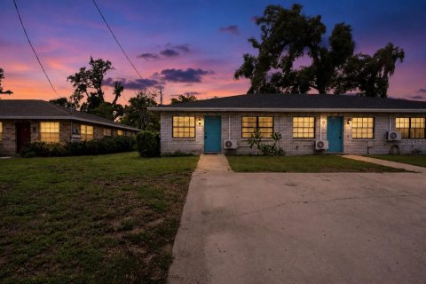 Appartement à Brandon, Floride 2 chambres, 80.55 m2 № 2415276