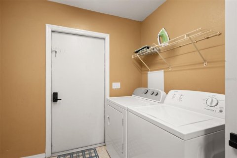 Appartement à louer à Brandon, Floride: 2 chambres, 80.55 m2 № 2415276 - photo 14