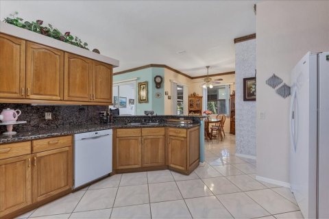 Villa ou maison à vendre à North Port, Floride: 3 chambres, 168.52 m2 № 2309055 - photo 25