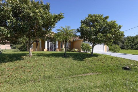 Villa ou maison à vendre à North Port, Floride: 3 chambres, 168.52 m2 № 2309055 - photo 10