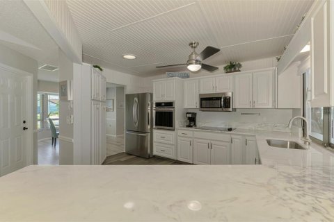 House in Englewood, Florida 2 bedrooms, 163.79 sq.m. № 1736244 - photo 28