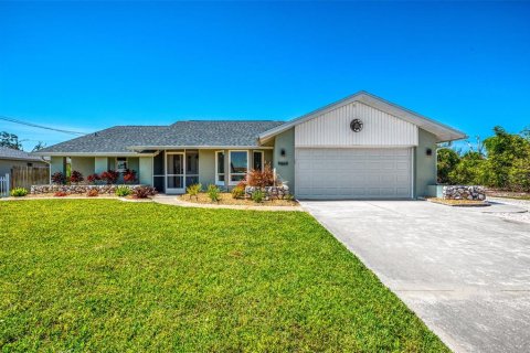 House in Englewood, Florida 2 bedrooms, 163.79 sq.m. № 1736244 - photo 6