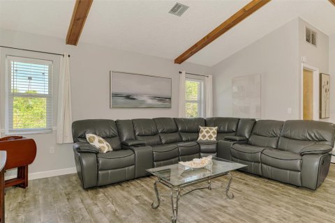 House in Englewood, Florida 2 bedrooms, 163.79 sq.m. № 1736244 - photo 21