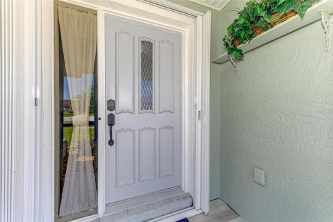 House in Englewood, Florida 2 bedrooms, 163.79 sq.m. № 1736244 - photo 8