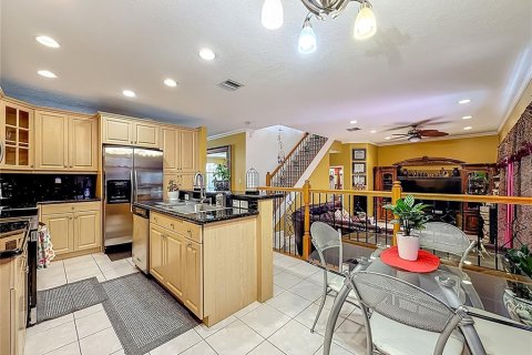 House in Miramar, Florida 3 bedrooms, 204.85 sq.m. № 1847476 - photo 25