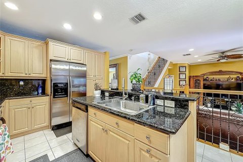 House in Miramar, Florida 3 bedrooms, 204.85 sq.m. № 1847476 - photo 22