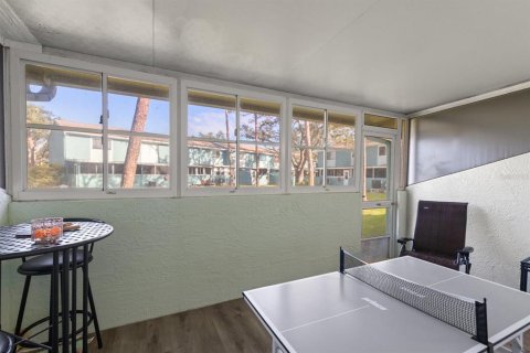 Condo in Saint Petersburg, Florida, 2 bedrooms  № 1642375 - photo 14