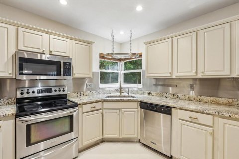 Condominio en venta en Largo, Florida, 2 dormitorios, 142.51 m2 № 2396476 - foto 17