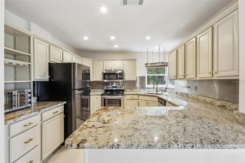 Condominio en venta en Largo, Florida, 2 dormitorios, 142.51 m2 № 2396476 - foto 16