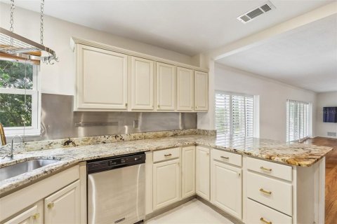 Condominio en venta en Largo, Florida, 2 dormitorios, 142.51 m2 № 2396476 - foto 18