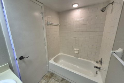 Copropriété à louer à Oldsmar, Floride: 2 chambres, 81.66 m2 № 2410108 - photo 22