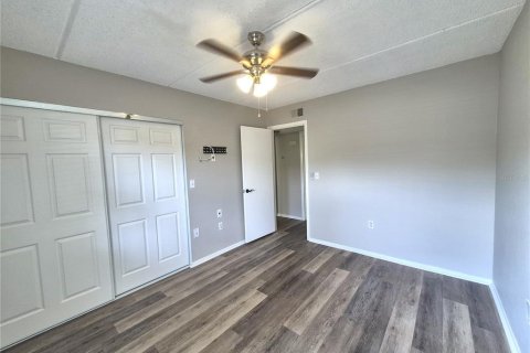 Copropriété à louer à Oldsmar, Floride: 2 chambres, 81.66 m2 № 2410108 - photo 19