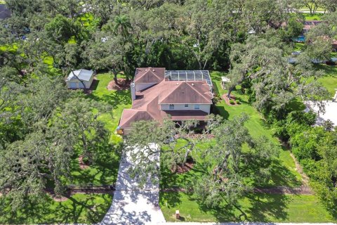 Casa en venta en Brandon, Florida, 4 dormitorios, 380.43 m2 № 1899267 - foto 4