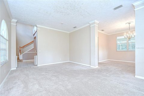 Casa en venta en Brandon, Florida, 4 dormitorios, 380.43 m2 № 1899267 - foto 9