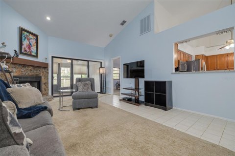 House in Palm Harbor, Florida 3 bedrooms, 118.91 sq.m. № 1566198 - photo 5