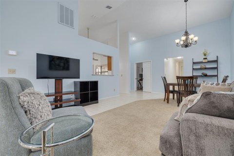 House in Palm Harbor, Florida 3 bedrooms, 118.91 sq.m. № 1566198 - photo 7