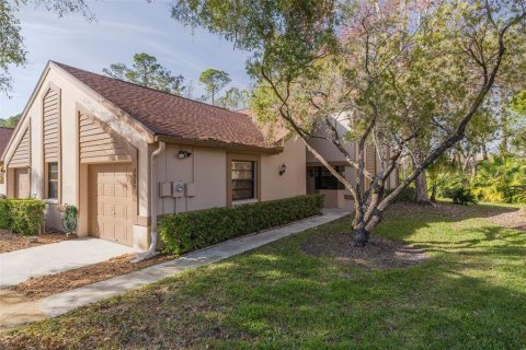 House in Palm Harbor, Florida 3 bedrooms, 118.91 sq.m. № 1566198 - photo 2