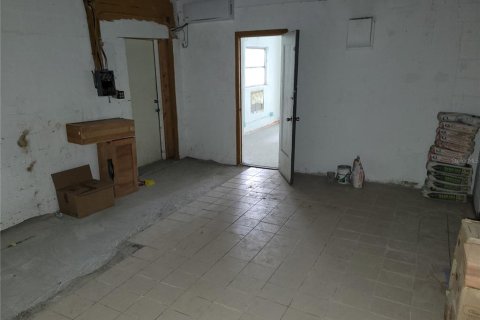 Propiedad comercial en alquiler en Saint Petersburg, Florida, 832.22 m2 № 1540412 - foto 5