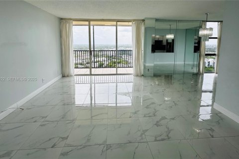 Condominio en venta en Aventura, Florida, 1 dormitorio, 96.43 m2 № 1988885 - foto 2