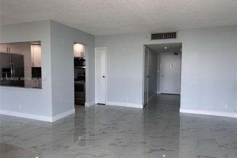 Condominio en venta en Aventura, Florida, 1 dormitorio, 96.43 m2 № 1988885 - foto 7